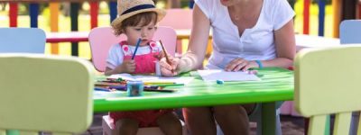 mom-and-little-daughter-drawing-a-colorful-QUR5J8Z.jpg